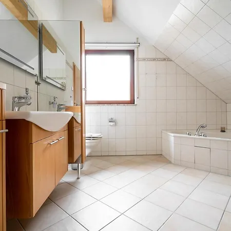 Roter Milan Lejlighed *